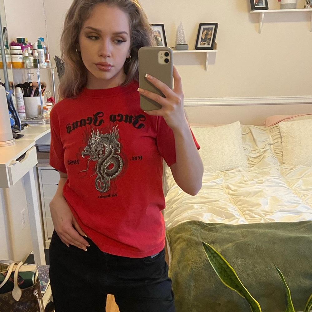 super cool dragon tee
